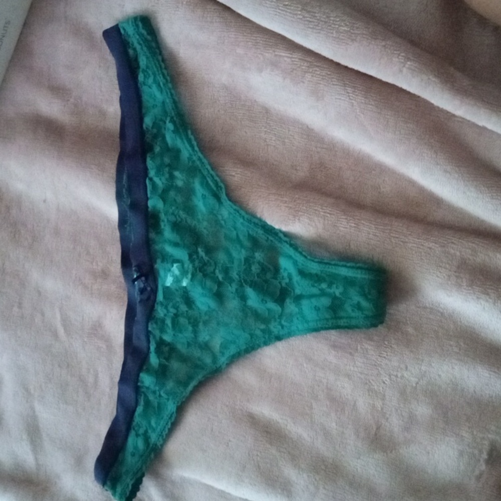 Women's Sexy Green Lace Thong